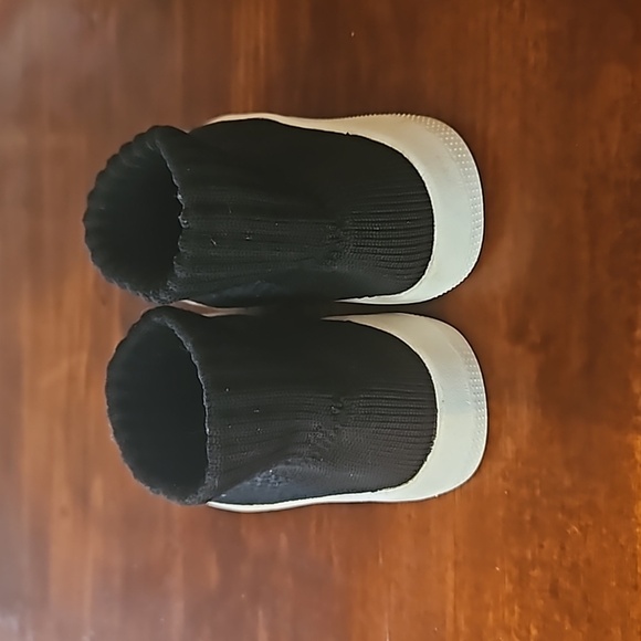 Toddler Sock Shoes Black 18-24M - Picture 3 of 8